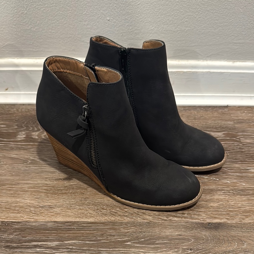 Report Black Wedge Ankle Boots